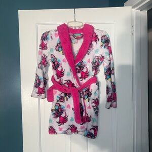 Dreamworks Trolls Plush Robe in Pink and White